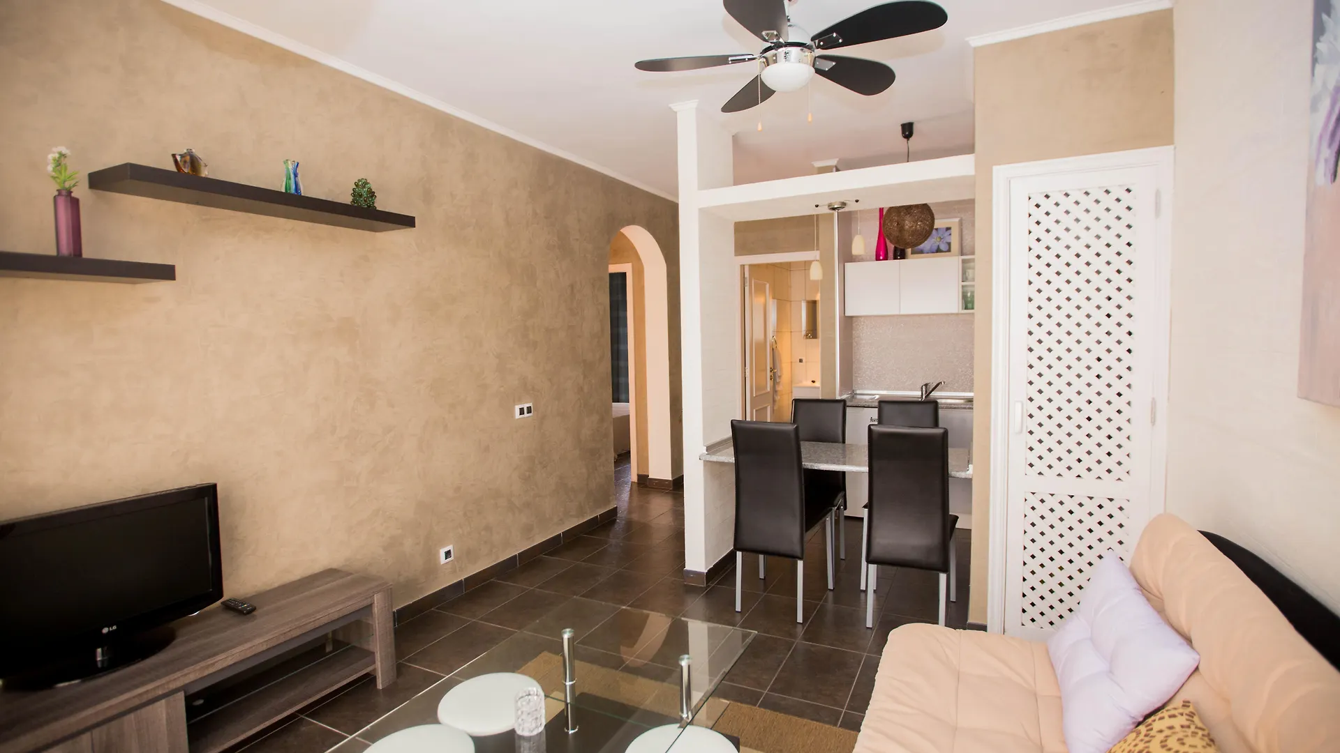 Yucca Park Aparthotel Costa Adeje
